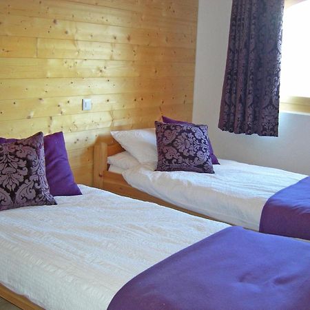 Mountain-View Chalet In Heremence With Terrace المظهر الخارجي الصورة