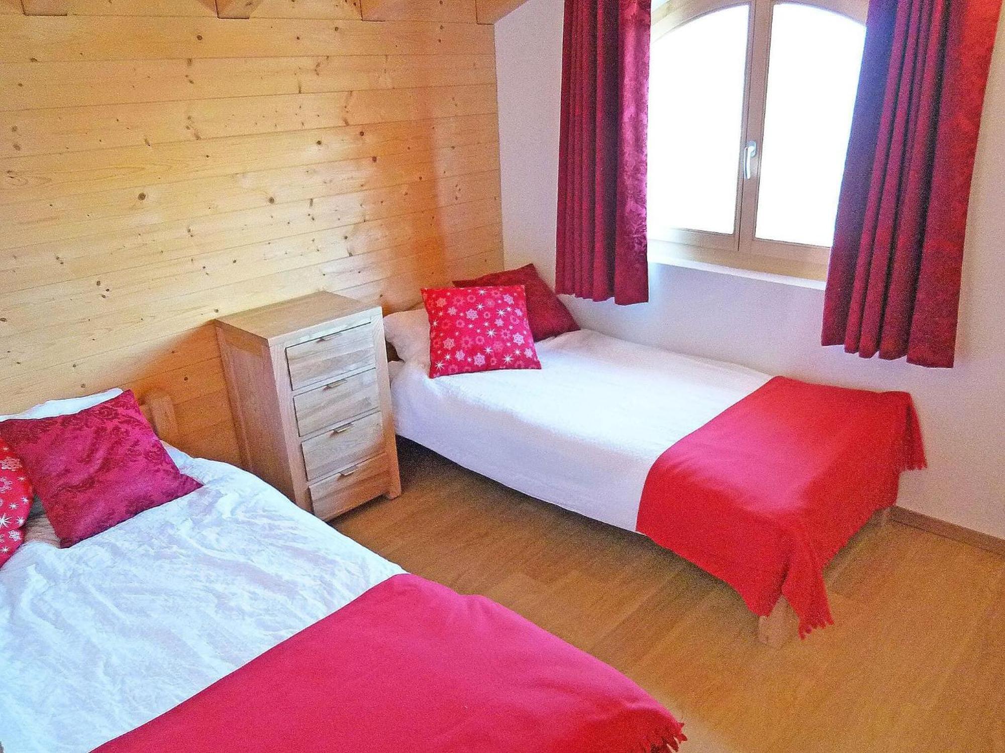 Mountain-View Chalet In Heremence With Terrace المظهر الخارجي الصورة