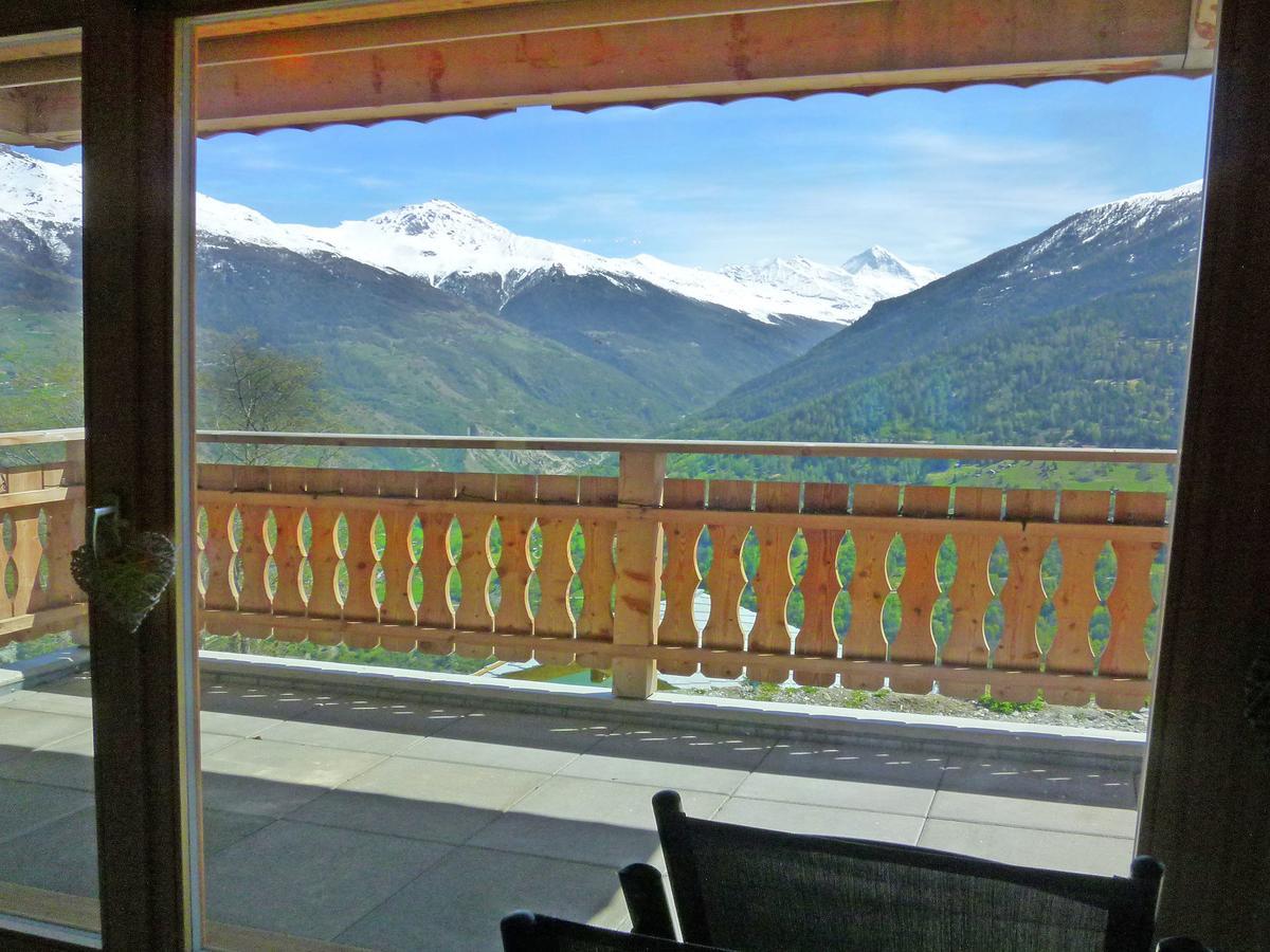 Mountain-View Chalet In Heremence With Terrace المظهر الخارجي الصورة