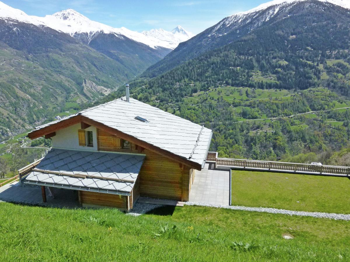 Mountain-View Chalet In Heremence With Terrace المظهر الخارجي الصورة